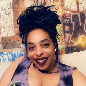 Meet your Posher, Britt